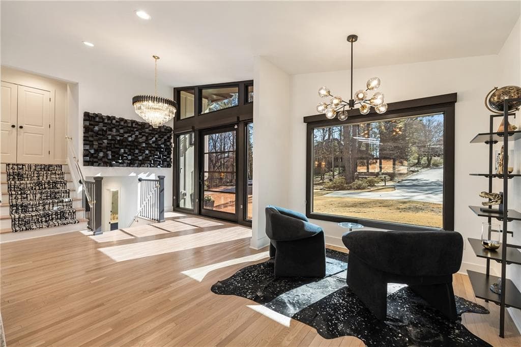 4 bedroom, 3 bathroom, 3,400 sq ft single family residence for rent at 4217 Paces Ferry Road, Atlanta, GA 30339 for $7,500 a month — photo 7
