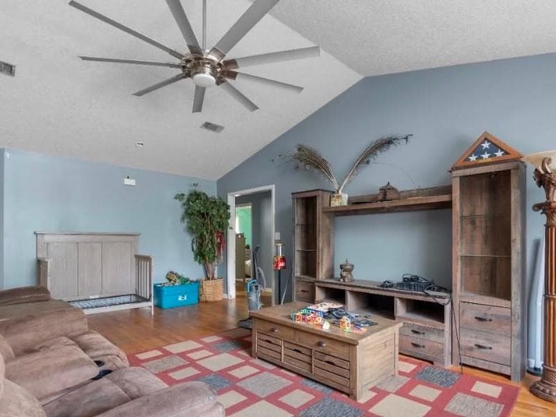 5 bedroom, 2 bathroom, 2,154 sq ft single family residence for sale at 5912 Yellow Bluff Road, Blackshear, GA 31516 — photo 4