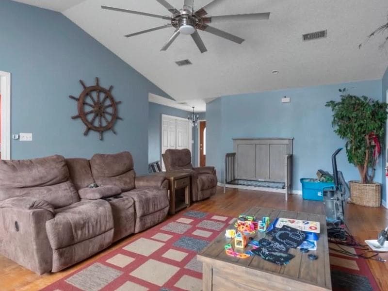5 bedroom, 2 bathroom, 2,154 sq ft single family residence for sale at 5912 Yellow Bluff Road, Blackshear, GA 31516 — photo 5