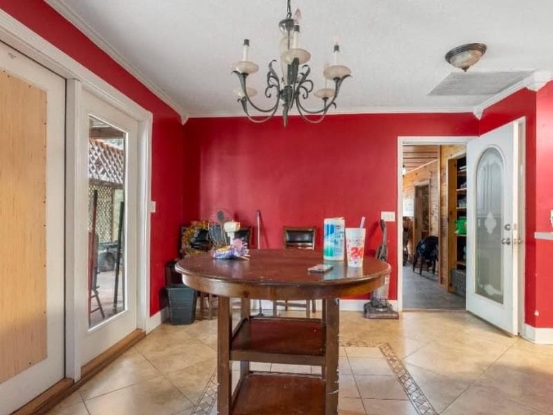 5 bedroom, 2 bathroom, 2,154 sq ft single family residence for sale at 5912 Yellow Bluff Road, Blackshear, GA 31516 — photo 10