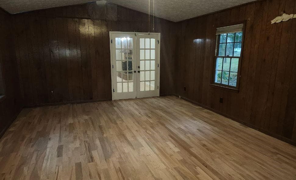 4 bedroom, 3 bathroom, 2,124 sq ft single family residence for rent at 1304 Vine Street, Gainesville, GA 30501 for $2,250 a month — photo 7