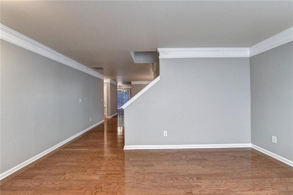5 bedroom, 3 bathroom, 2,714 sq ft single family residence for rent at 3070 Centerglen Lane, Cumming, GA 30040 for $2,450 a month — photo 6