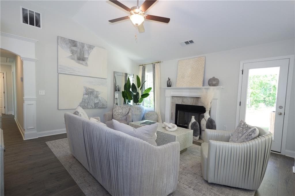 4 bedroom, 2 bathroom, 1,872 sq ft single family residence for rent at 40 Eryn Terrace, Covington, GA 30014 for $2,330 a month — photo 4