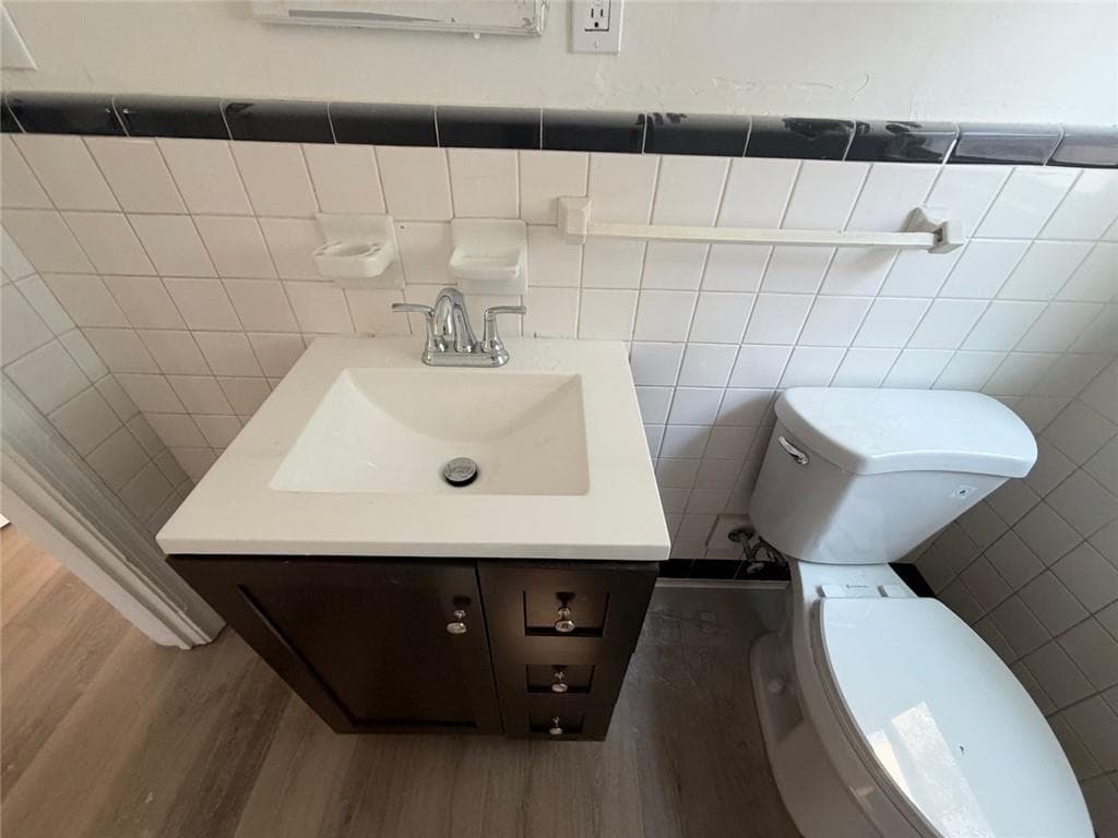 3 bedroom, 2 bathroom, 1,164 sq ft single family residence for rent at 952 Estes Drive, Atlanta, GA 30310 for $2,300 a month — photo 10