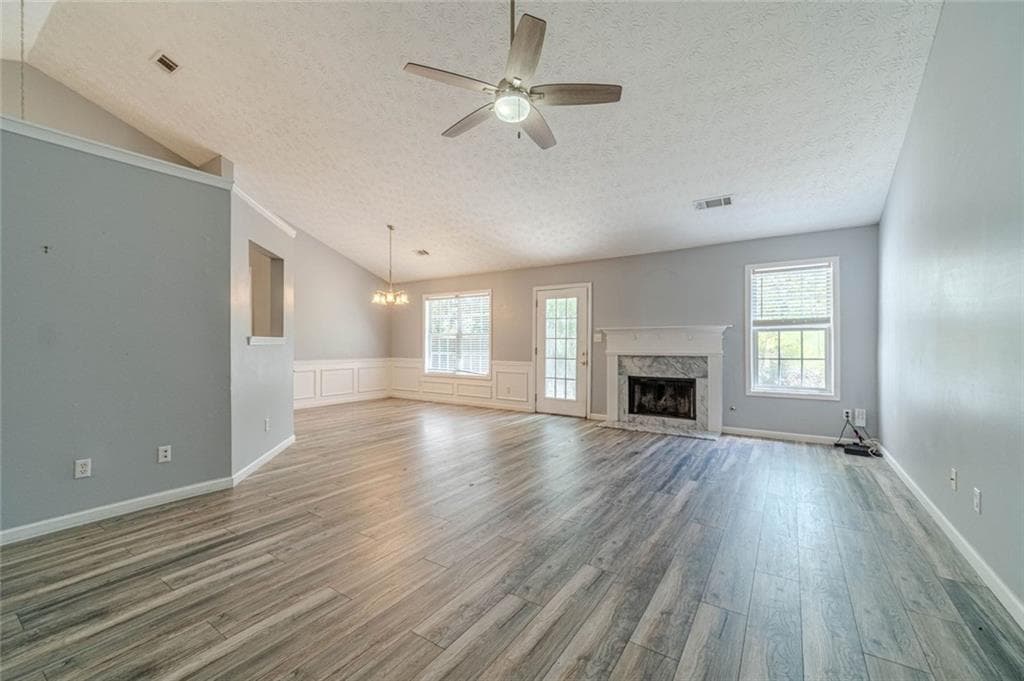 4 bedroom, 2 bathroom, 2,481 sq ft single family residence for rent at 1617 Amhearst Walk Road, Lawrenceville, GA 30043 for $2,300 a month — photo 3