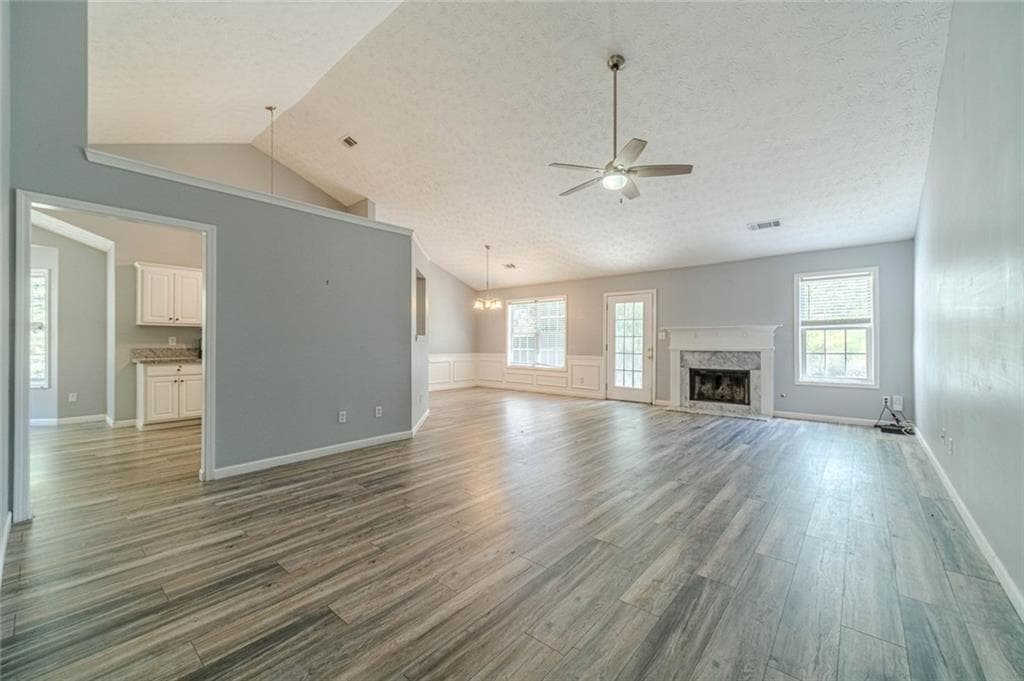4 bedroom, 2 bathroom, 2,481 sq ft single family residence for rent at 1617 Amhearst Walk Road, Lawrenceville, GA 30043 for $2,300 a month — photo 5