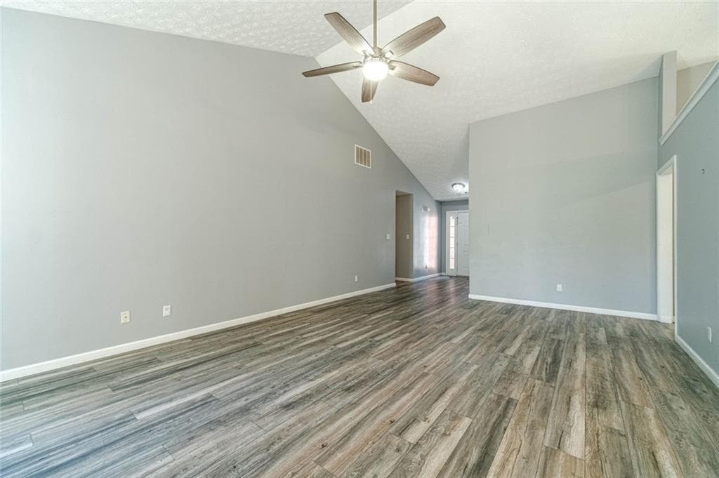 4 bedroom, 2 bathroom, 2,481 sq ft single family residence for rent at 1617 Amhearst Walk Road, Lawrenceville, GA 30043 for $2,300 a month — photo 7