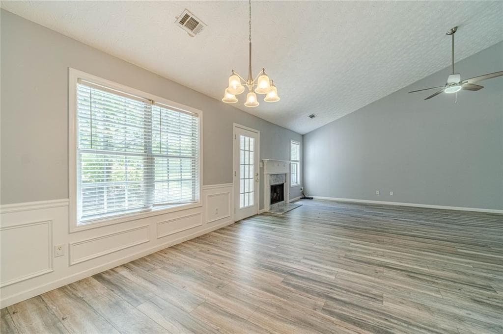 4 bedroom, 2 bathroom, 2,481 sq ft single family residence for rent at 1617 Amhearst Walk Road, Lawrenceville, GA 30043 for $2,300 a month — photo 9