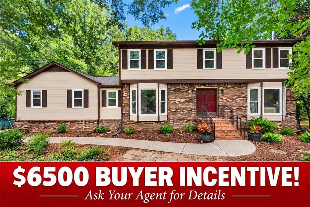 5 bedroom, 4 bathroom, 2,896 sq ft single family residence for sale at 3824 Shawnee Run, Lilburn, GA 30047
