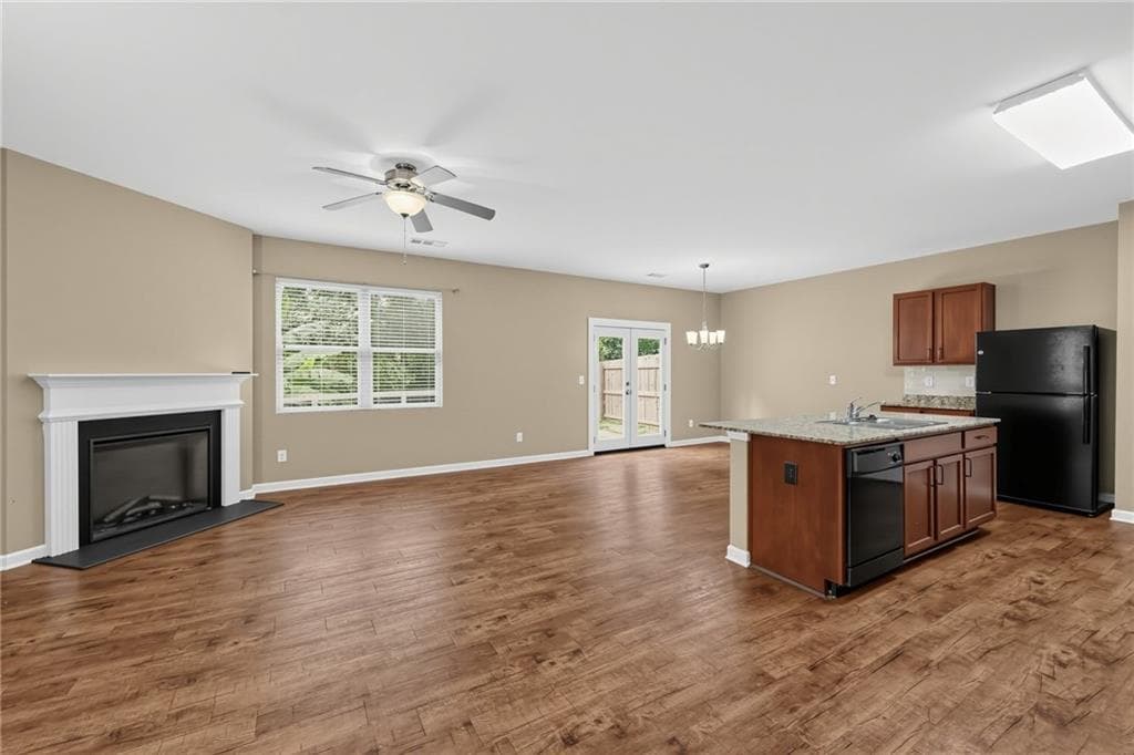 3 bedroom, 3 bathroom, 1,682 sq ft single family residence for rent at 514 Altama Way, Acworth, GA 30102 for $2,540 a month — photo 3