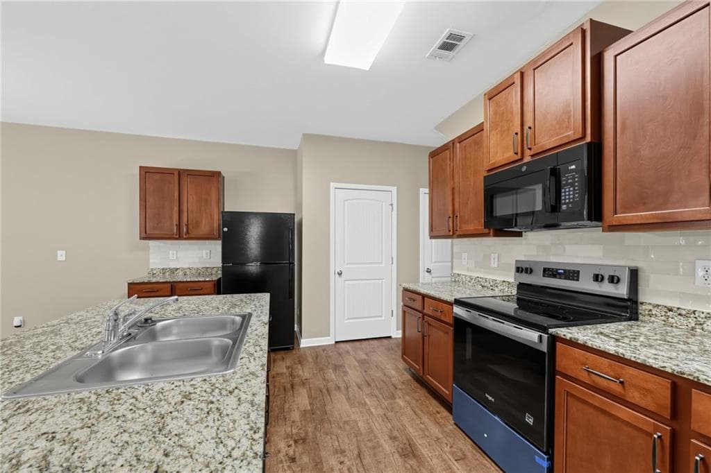 3 bedroom, 3 bathroom, 1,682 sq ft single family residence for rent at 514 Altama Way, Acworth, GA 30102 for $2,540 a month — photo 7