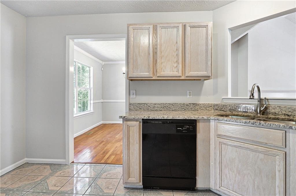 4 bedroom, 3 bathroom, 3,096 sq ft single family residence for sale at 285 Harvest Way, Hiram, GA 30141 — photo 10