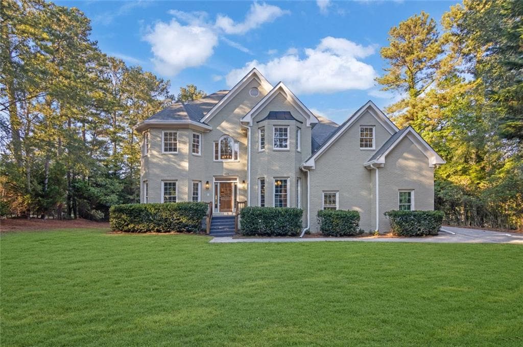 7 bedroom, 5 bathroom, 4,670 sq ft single family residence for sale at 100 Matthew Way, Fayetteville, GA 30214 — photo 1 of 50
