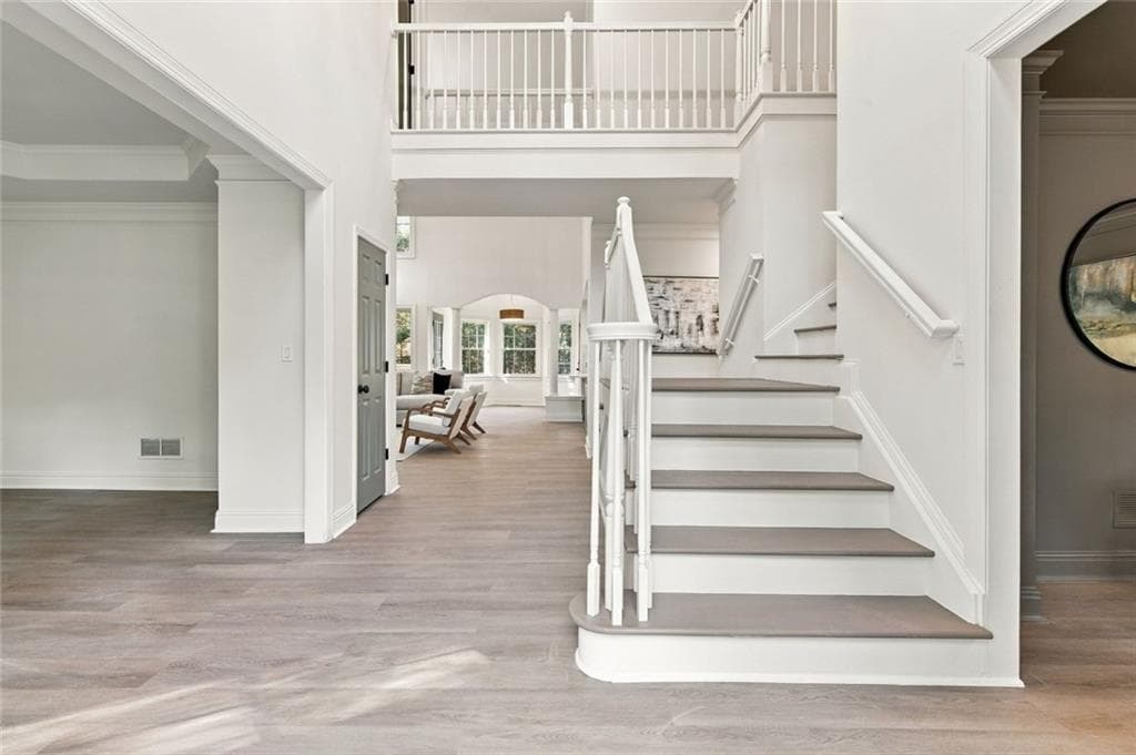 7 bedroom, 5 bathroom, 4,670 sq ft single family residence for sale at 100 Matthew Way, Fayetteville, GA 30214 — photo 5