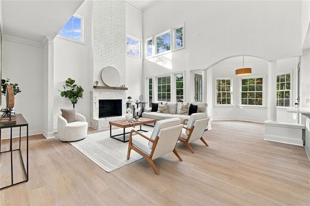7 bedroom, 5 bathroom, 4,670 sq ft single family residence for sale at 100 Matthew Way, Fayetteville, GA 30214 — photo 7