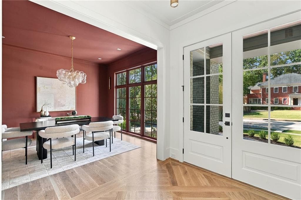 6 bedroom, 8 bathroom, 8,006 sq ft single family residence for sale at 1035 Oxford Road, Atlanta, GA 30306 — photo 5