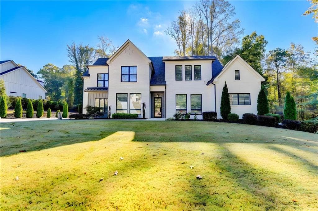 4 bedroom, 4 bathroom, 4,179 sq ft single family residence for sale at 1646 Thomas Drive, Hoschton, GA 30548