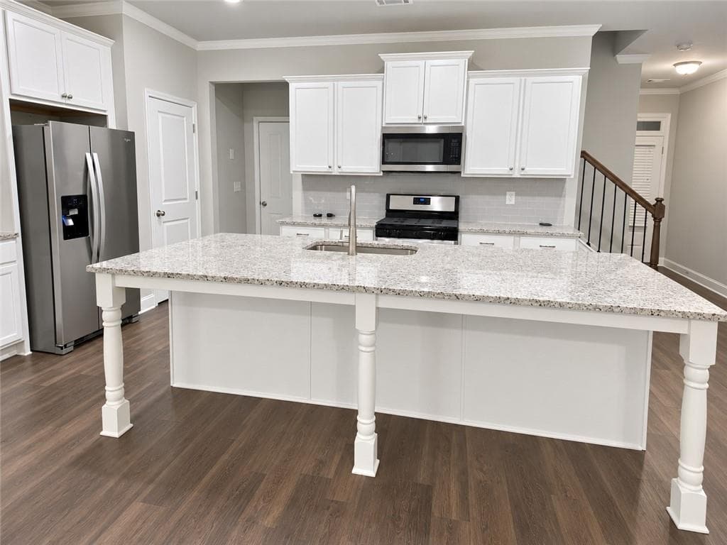 3 bedroom, 3 bathroom, 1,988 sq ft townhouse for sale at 2586 Morgan Meadow Drive, Buford, GA 30519 — photo 5