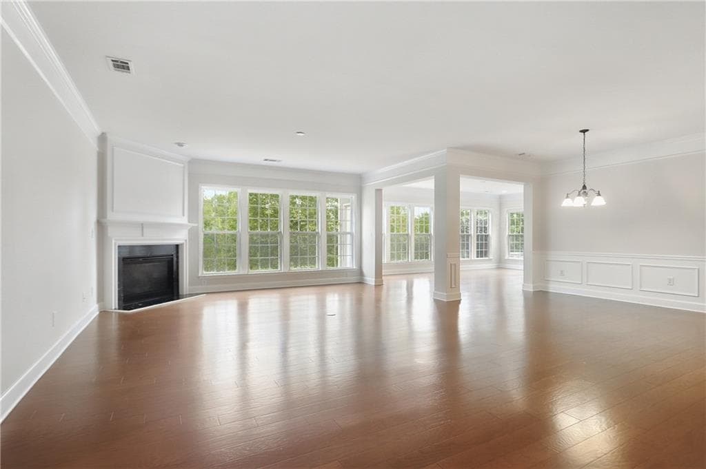 3 bedroom, 3 bathroom, 2,726 sq ft single family residence for sale at 443 Tallulah Drive, Griffin, GA 30223 — photo 3