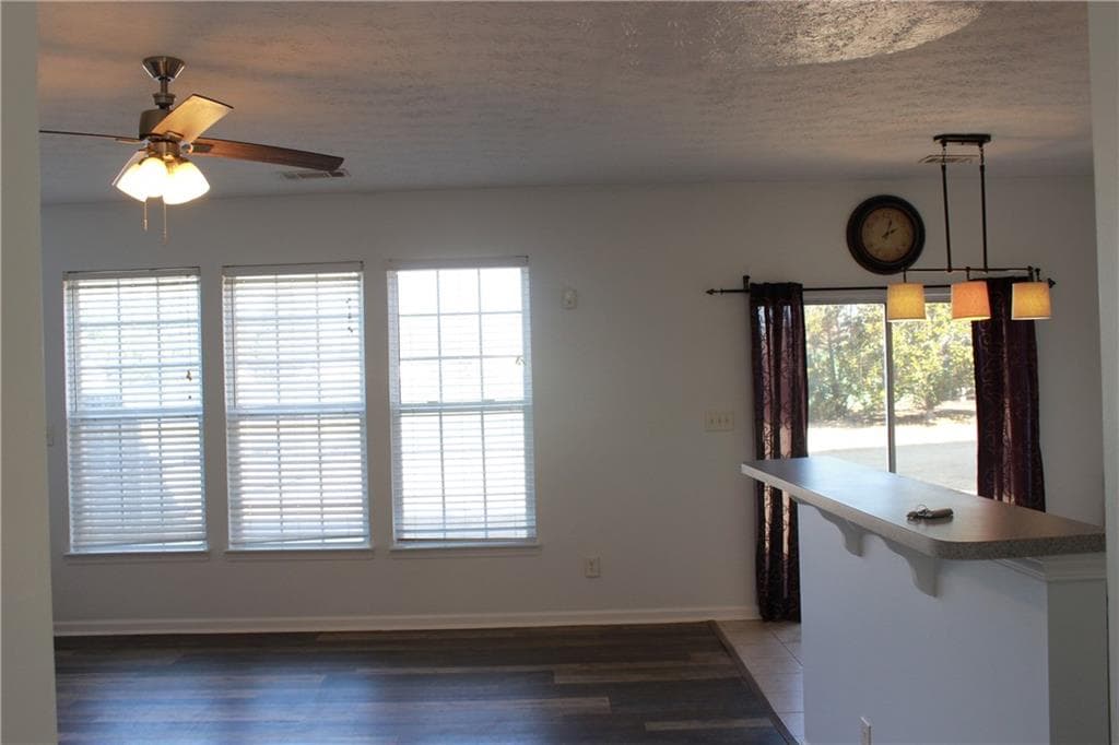 3 bedroom, 3 bathroom, 1,757 sq ft townhouse for rent at 3603 Beacon Ridge, Cumming, GA 30040 for $2,200 a month — photo 9