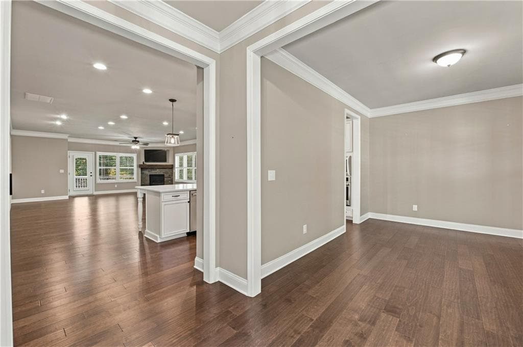 4 bedroom, 3 bathroom, 2,920 sq ft single family residence for sale at 2647 Bearcreek Place, Buford, GA 30519 — photo 7