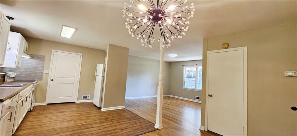3 bedroom, 2 bathroom, 1,392 sq ft single family residence for rent at 6381 Piney Circle, Mableton, GA 30126 for $2,100 a month — photo 8
