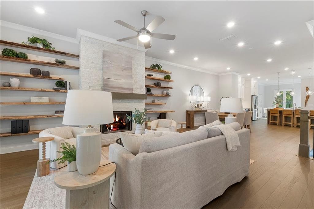 3 bedroom, 4 bathroom, 2,516 sq ft townhouse for sale at 632 Goldsmith Court 101, Johns Creek, GA 30022 — photo 5