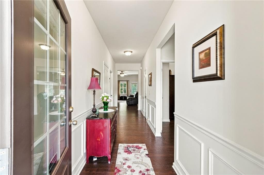 4 bedroom, 3 bathroom, 1,999 sq ft single family residence under contract at 402 Cherubs Smile, Canton, GA 30114 — photo 3