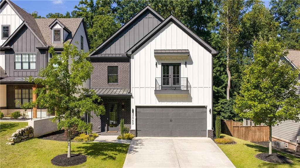 4 bedroom, 4 bathroom, 3,206 sq ft single family residence for sale at 3562 S Sherwood Road, Smyrna, GA 30082