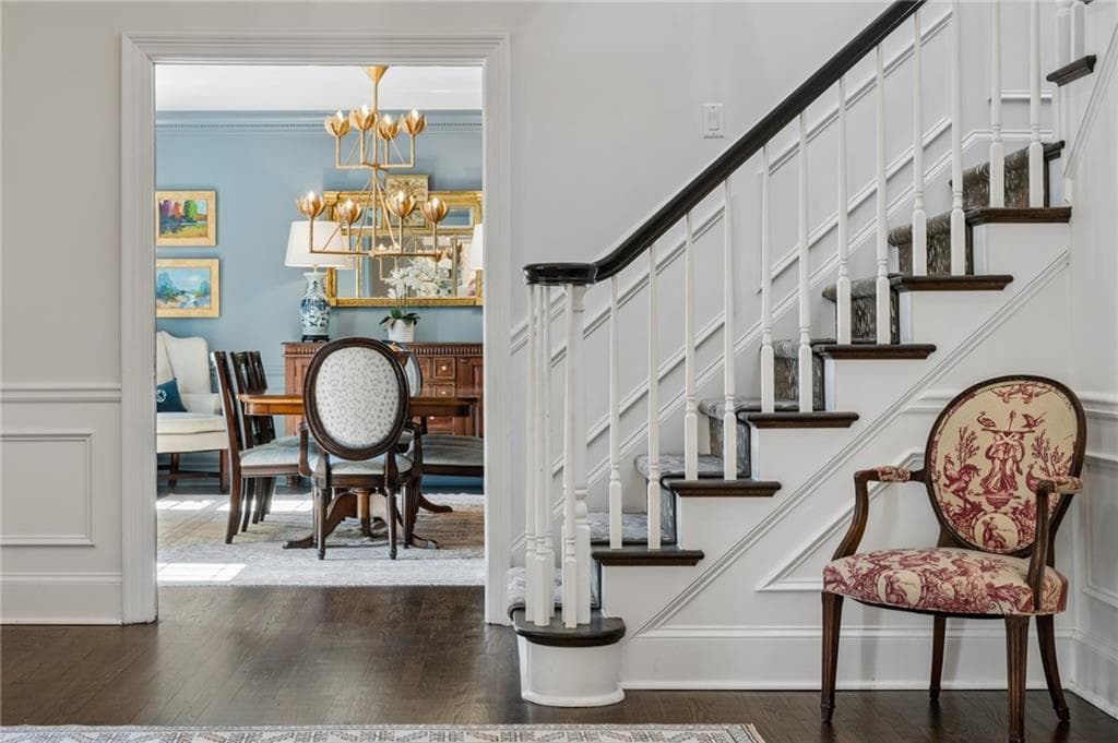 4 bedroom, 5 bathroom, 4,647 sq ft single family residence for sale at 1024 Club Commons Circle, Atlanta, GA 30319 — photo 7
