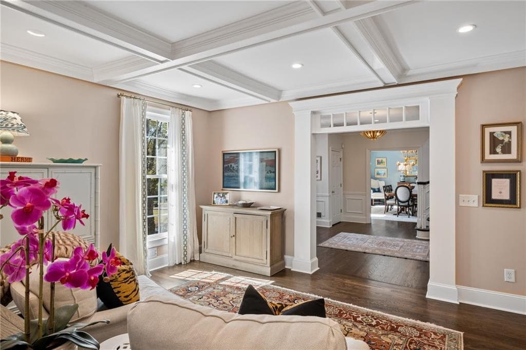 4 bedroom, 5 bathroom, 4,647 sq ft single family residence for sale at 1024 Club Commons Circle, Atlanta, GA 30319 — photo 6
