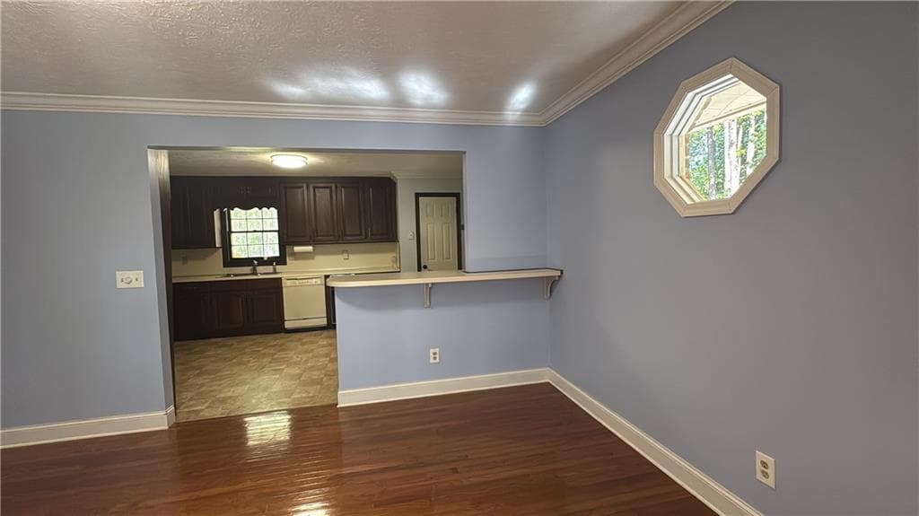 3 bedroom, 3 bathroom, 2,841 sq ft single family residence for sale at 6464 Westerly Way, Douglasville, GA 30135 — photo 3