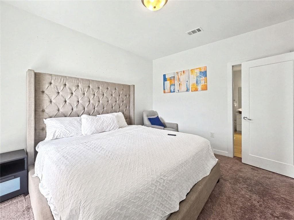 1 bedroom, 1 bathroom, 657 sq ft condominium for rent at 525 Parkway Drive 404, Atlanta, GA 30308 for $2,200 a month — photo 10