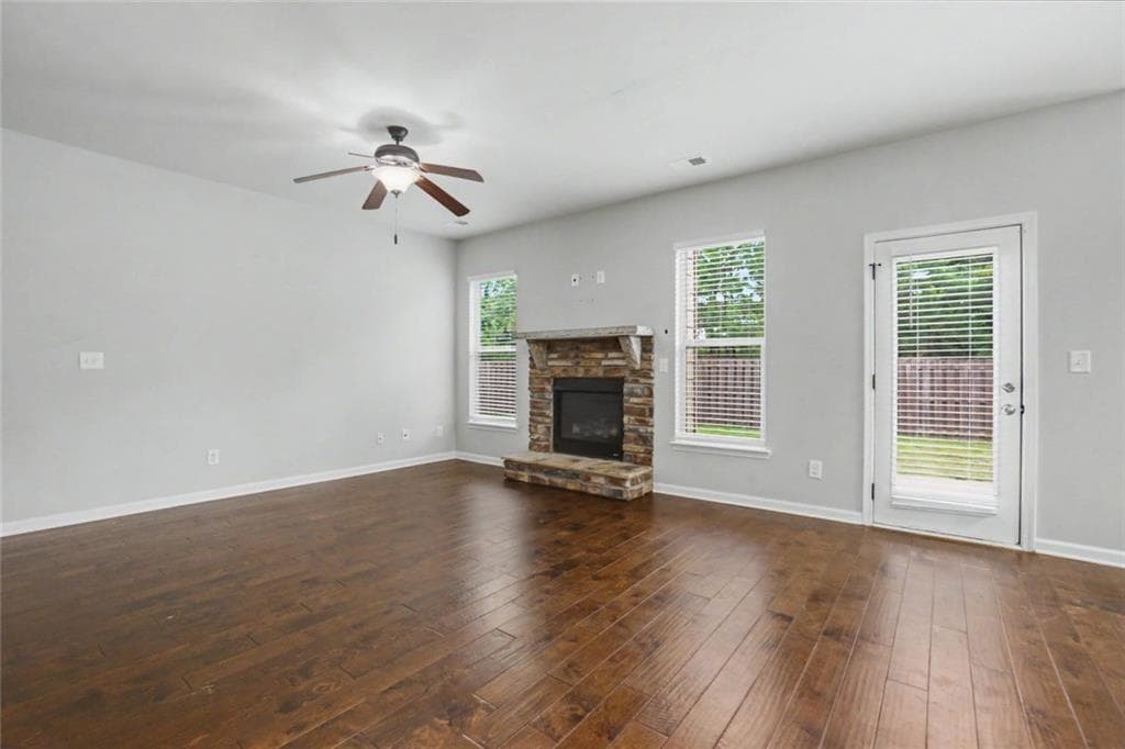 5 bedroom, 3 bathroom, 3,029 sq ft single family residence for rent at 6025 Andrew Way, Cumming, GA 30041 for $2,795 a month — photo 7