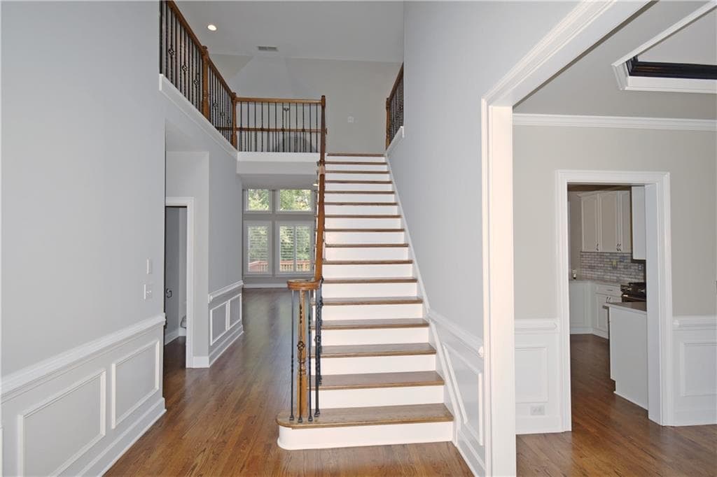 6 bedroom, 5 bathroom, 5,177 sq ft single family residence for rent at 12972 Waterside Drive, Alpharetta, GA 30004 for $5,600 a month — photo 5