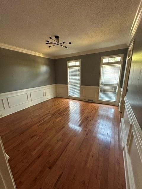 4 bedroom, 3 bathroom, 2,777 sq ft single family residence for rent at 5645 Hunters Chase Drive, Lithonia, GA 30038 for $1,900 a month — photo 4