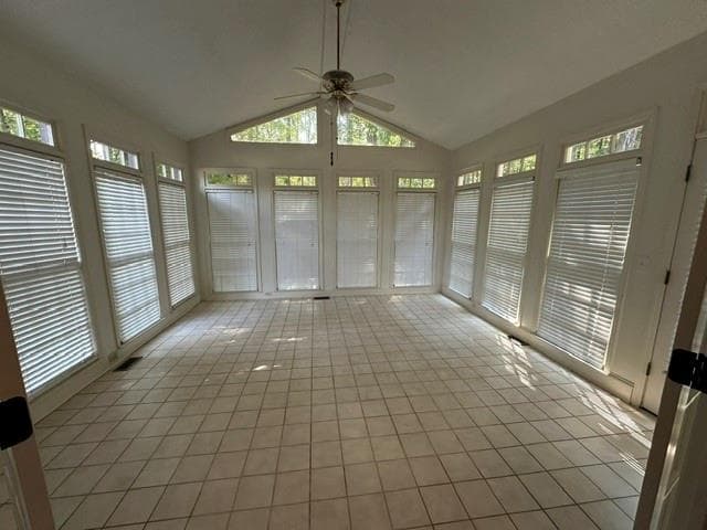 4 bedroom, 3 bathroom, 2,777 sq ft single family residence for rent at 5645 Hunters Chase Drive, Lithonia, GA 30038 for $1,900 a month — photo 8