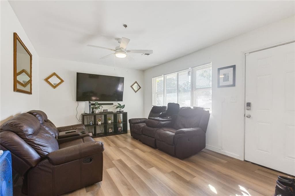 duplex for sale at 1341 Pine Avenue, Atlanta, GA 30344 — photo 6