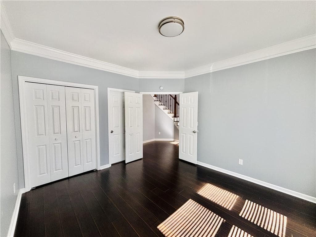 5 bedroom, 4 bathroom, 3,413 sq ft single family residence for rent at 240 Creekside Park Drive, Johns Creek, GA 30022 for $4,000 a month — photo 9