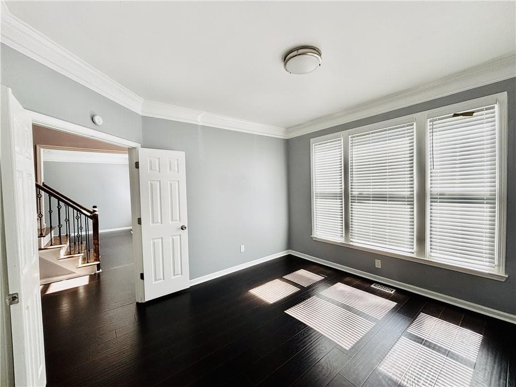 5 bedroom, 4 bathroom, 3,413 sq ft single family residence for rent at 240 Creekside Park Drive, Johns Creek, GA 30022 for $4,000 a month — photo 10