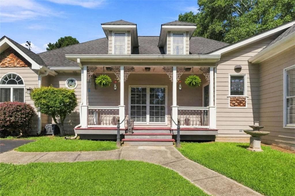 3 bedroom, 4 bathroom, 3,200 sq ft single family residence for sale at 215 Dorsey Road, Hampton, GA 30228 — photo 9