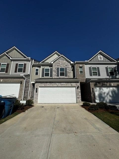 3 bedroom, 3 bathroom, 1,730 sq ft townhouse for rent at 20 Jacobs Farm Lane, Lawrenceville, GA 30045 for $2,200 a month — photo 1 of 15