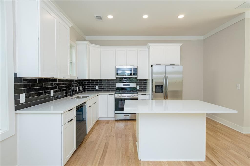 2 bedroom, 2 bathroom, 1,231 sq ft duplex for rent at 171 Farrington Avenue B, Atlanta, GA 30315 for $2,700 a month — photo 10
