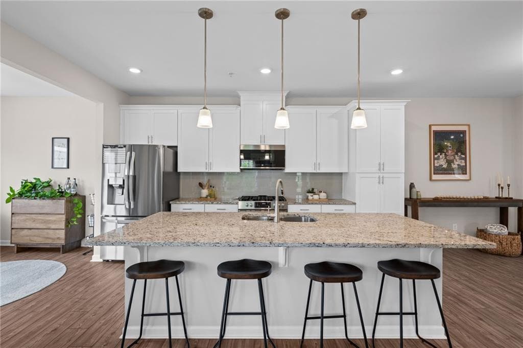 4 bedroom, 4 bathroom, 2,516 sq ft townhouse for sale at 743 Brecklin Lane, Woodstock, GA 30188 — photo 5