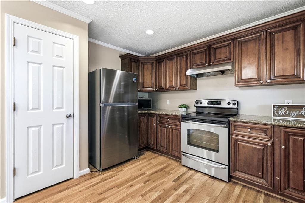 4 bedroom, 4 bathroom, 1,851 sq ft single family residence for rent at 2938 Dover Drive, Duluth, GA 30096 for $3,000 a month — photo 10