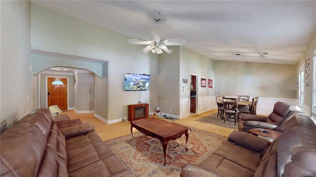 4 bedroom, 3 bathroom, 2,011 sq ft single family residence for sale at 1234 Cabin Bridge Road, Bethlehem, GA 30620 — photo 9