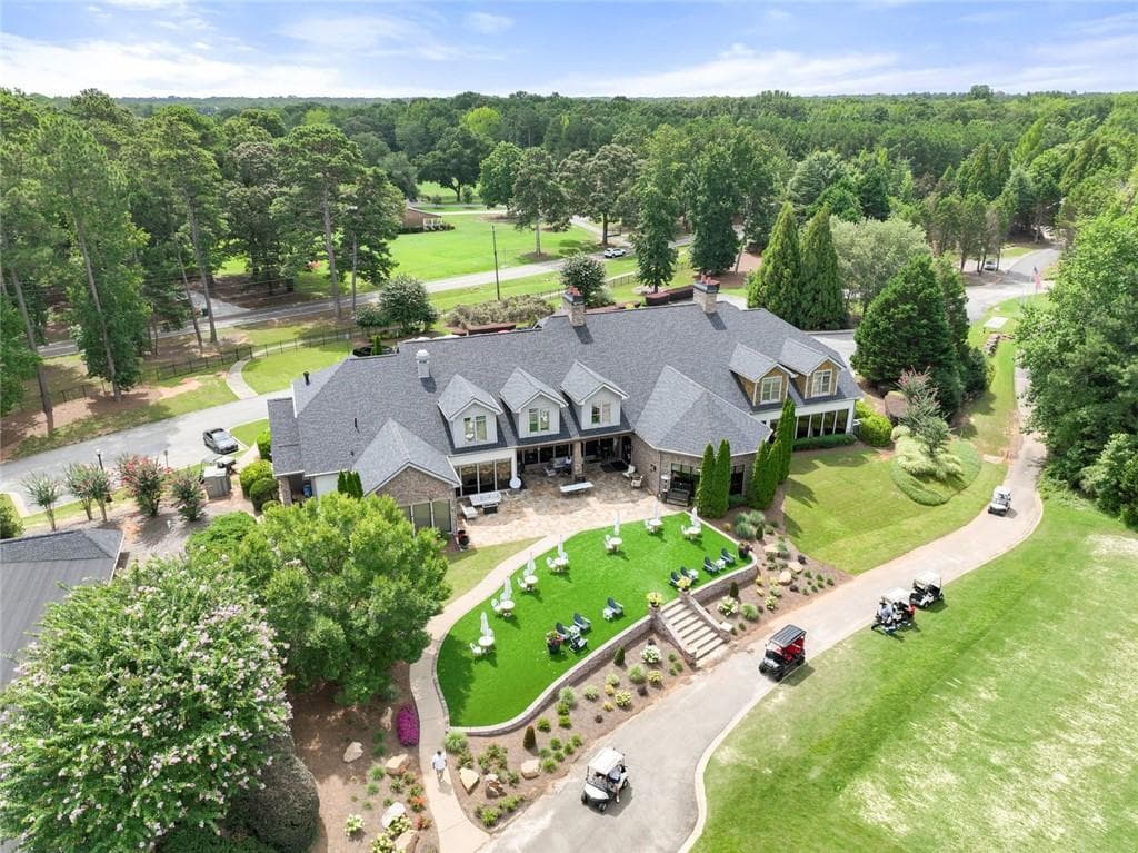 4 bedroom, 4 bathroom, 4,003 sq ft single family residence for sale at 1132 Venetian Lane, Hampton, GA 30228 — photo 3