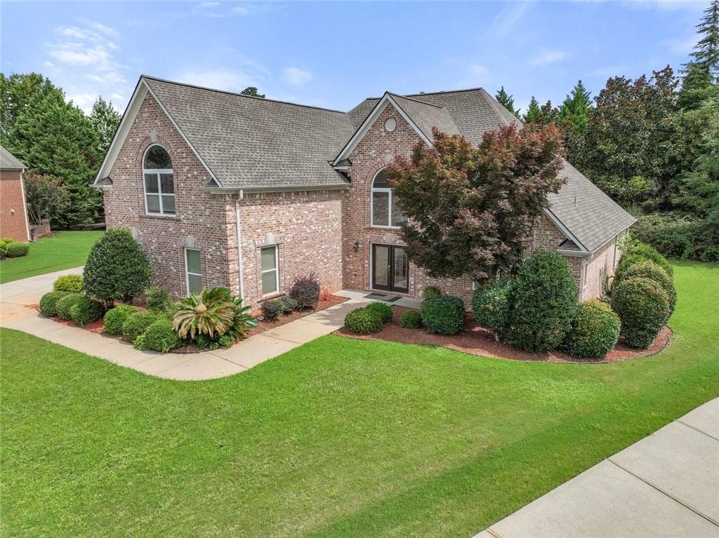 4 bedroom, 4 bathroom, 4,003 sq ft single family residence for sale at 1132 Venetian Lane, Hampton, GA 30228 — photo 4