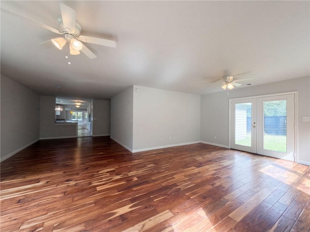 5 bedroom, 3 bathroom, 2,644 sq ft single family residence for sale at 670 Roland Hayes Parkway, Calhoun, GA 30701 — photo 3
