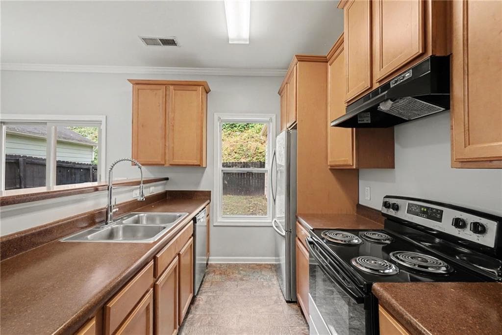 3 bedroom, 3 bathroom, 1,504 sq ft single family residence for sale at 202 W Marietta Street, Canton, GA 30114 — photo 7